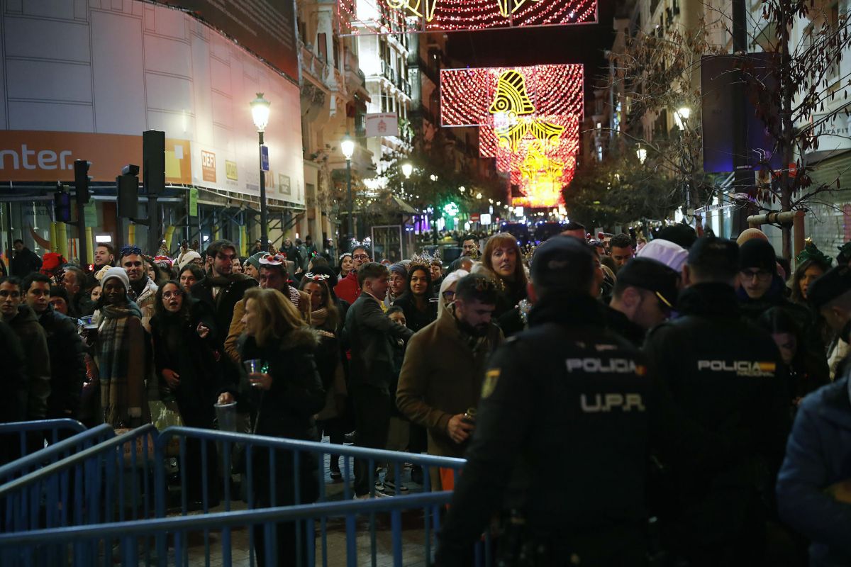 La policía achaca al 'gas de la risa' un aumento de la violencia en las  peleas y agresiones en Málaga