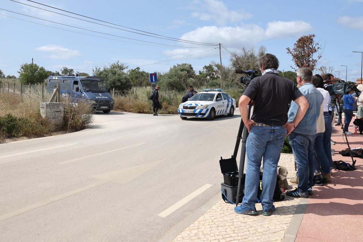 La policía reabre el caso Madeleine McCann y Praia da Luz revive su pesadilla