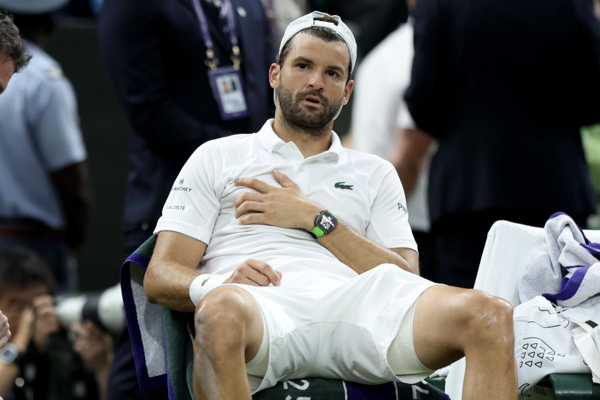 Sinner avanza a cuartos de Wimbledon tras la retirada entre lágrimas de Dimitrov