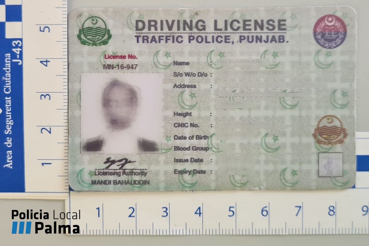 Imputado un conductor de Palma por falsificar un carnet de conducir de Pakistán