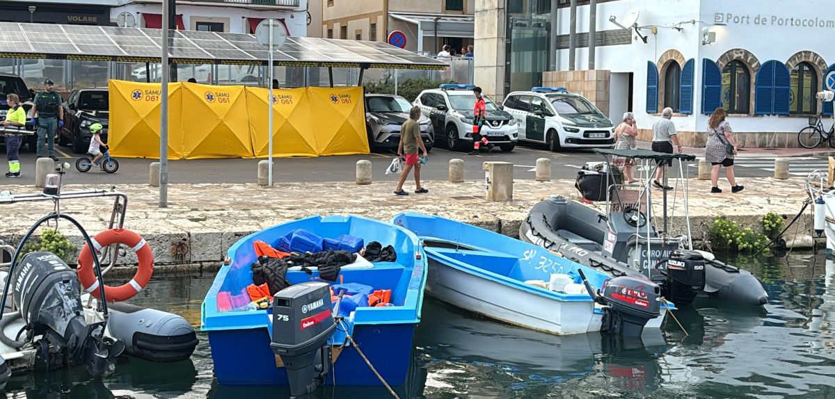 VÍDEO | Un muerto y varios afectados tras siete días a la deriva en una patera rescatada en Mallorca