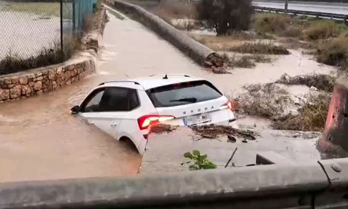 Ascienden a 170 los incidentes por el paso de la DANA Alice por Baleares