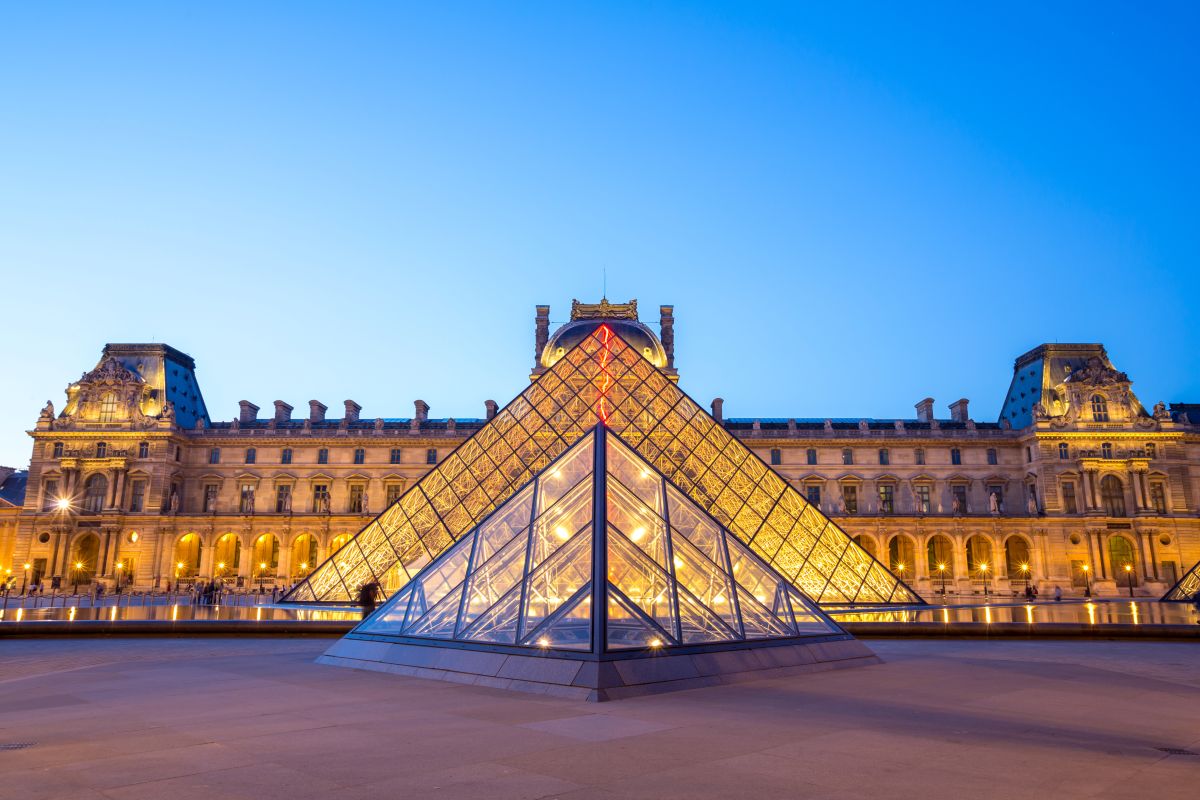 ¿Qué han robado en el Louvre? Las 8 joyas de Napoleón sustraídas en el espectacular atraco de París
