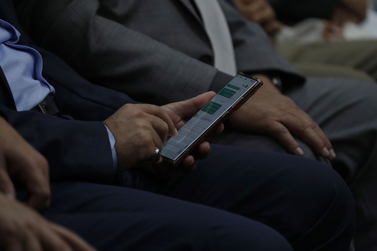 Alertan de una nueva estafa que suplanta a empresas de paquetería para robar datos bancarios