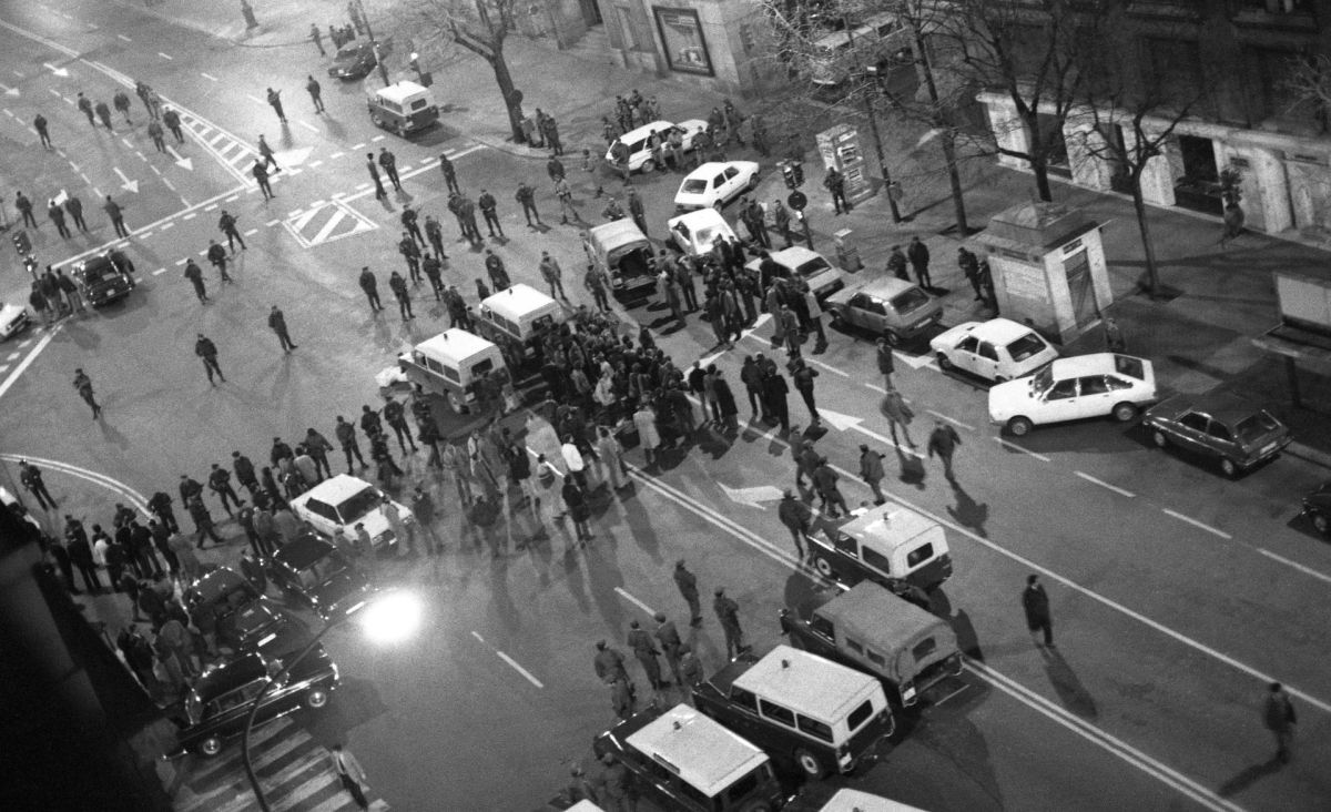 Los documentos secretos del 23F revelan las conversaciones de Tejero desde el Congreso