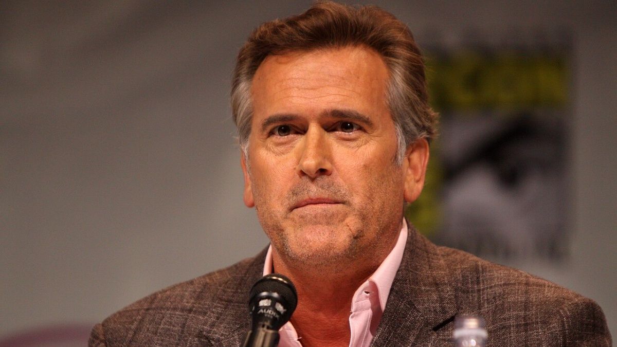 Bruce Campbell anuncia que padece cáncer: "Es tratable, pero no curable"
