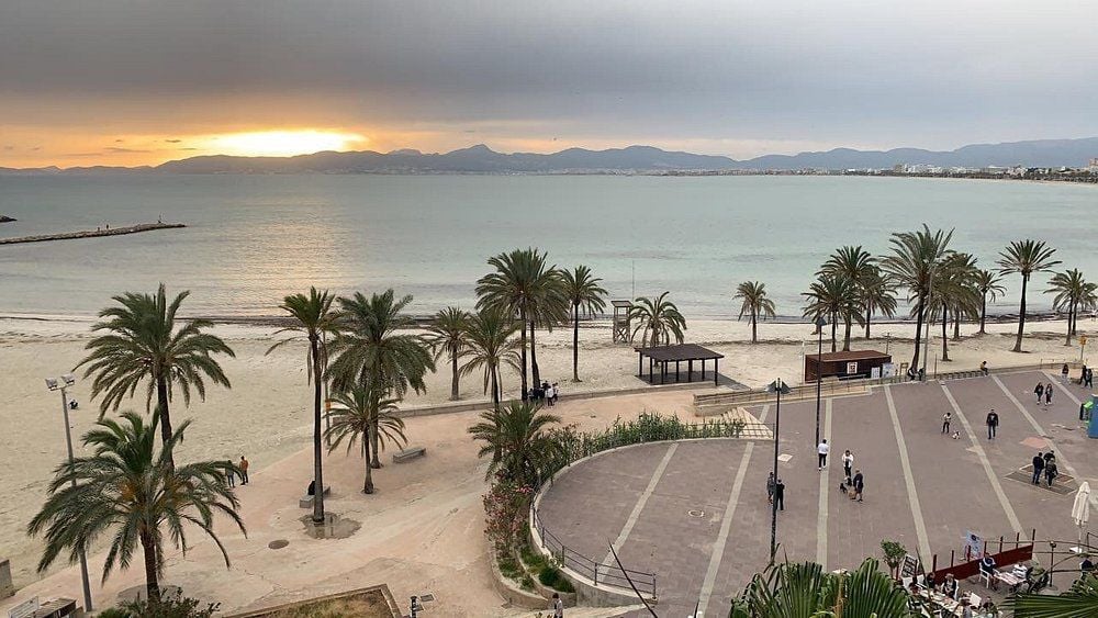 Llucmajor impulsa la mejora y regularización de la zona de ocio de la avenida Miramar de s’Arenal