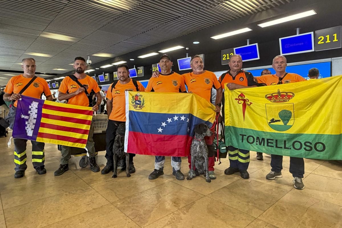 El Grupo Balear de Rescate denuncia el caos burocrático para volar a Venezuela: "Llevamos tres viajes denegados"