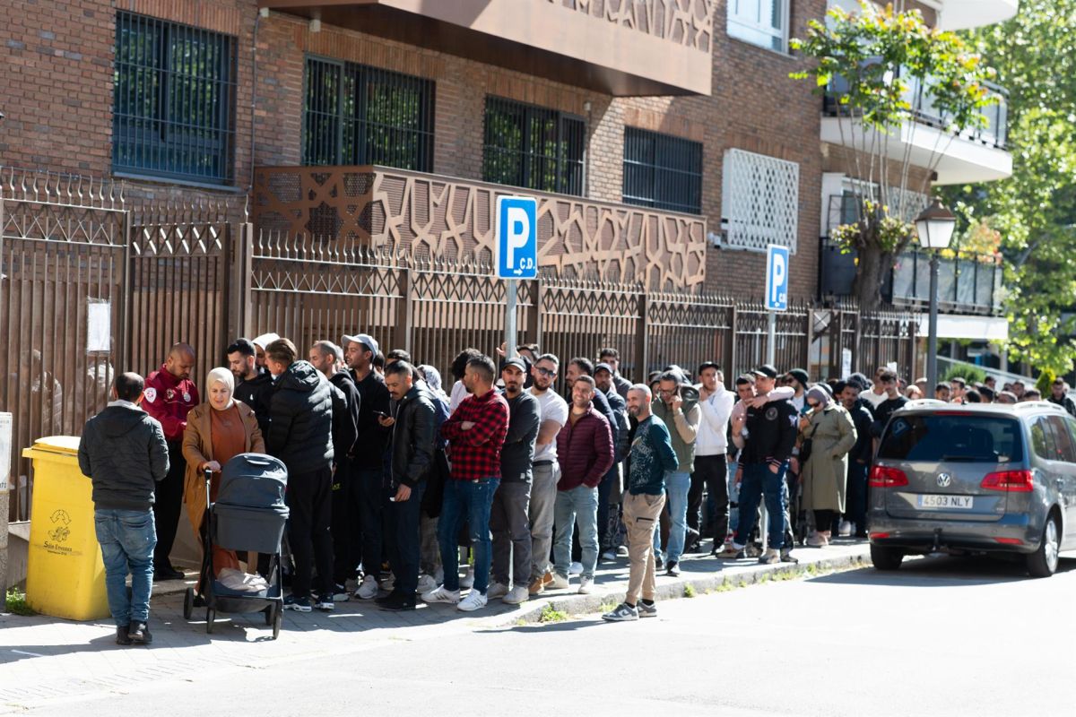 La preocupación por la inmigración se dispara en el CIS en plena regularización