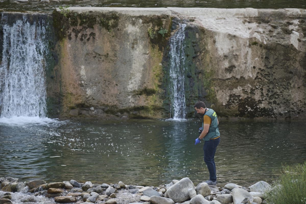 Tragedia en Navarra: mueren una mujer y sus dos hijos ahogados en el río Esca