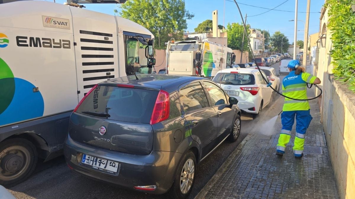 Emaya retira más de 44 toneladas de residuos en 31 barrios de Palma