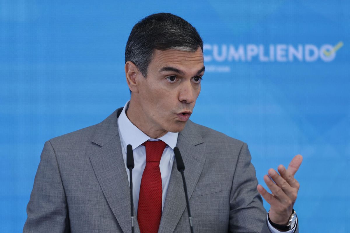 Sánchez: "Begoña Gómez y mi hermano lo único que han hecho toda su vida ha sido trabajar"